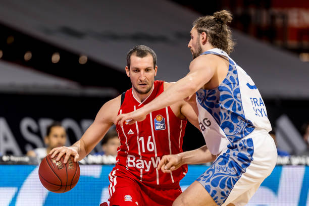 费尔南德斯 费尔南德斯