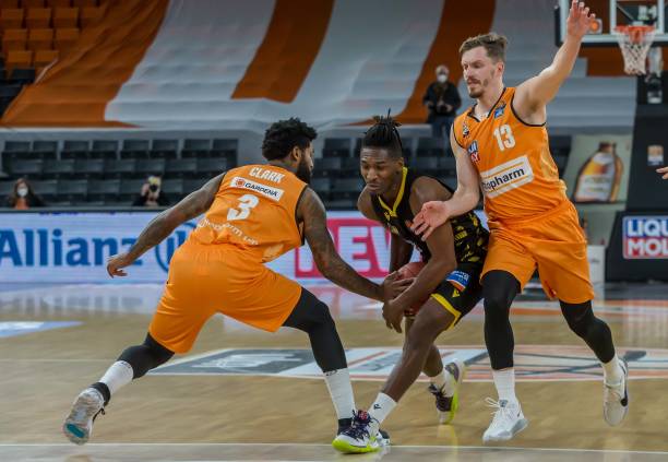 据并不是最 据并不是最