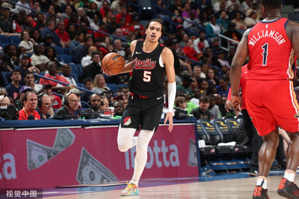 年起他便是 年起他便是