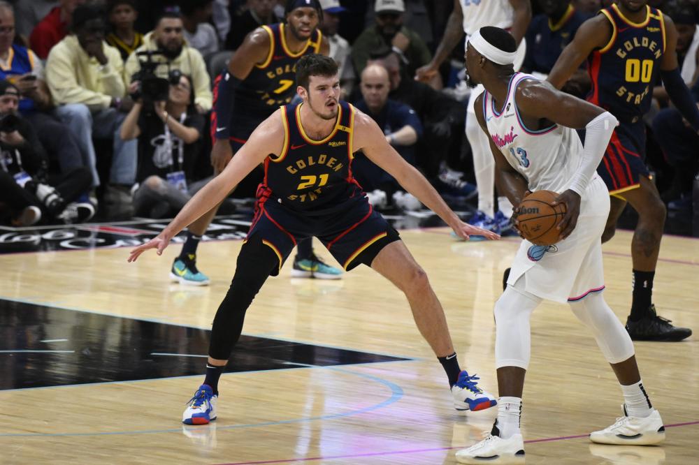 除了日复一 除了日复一